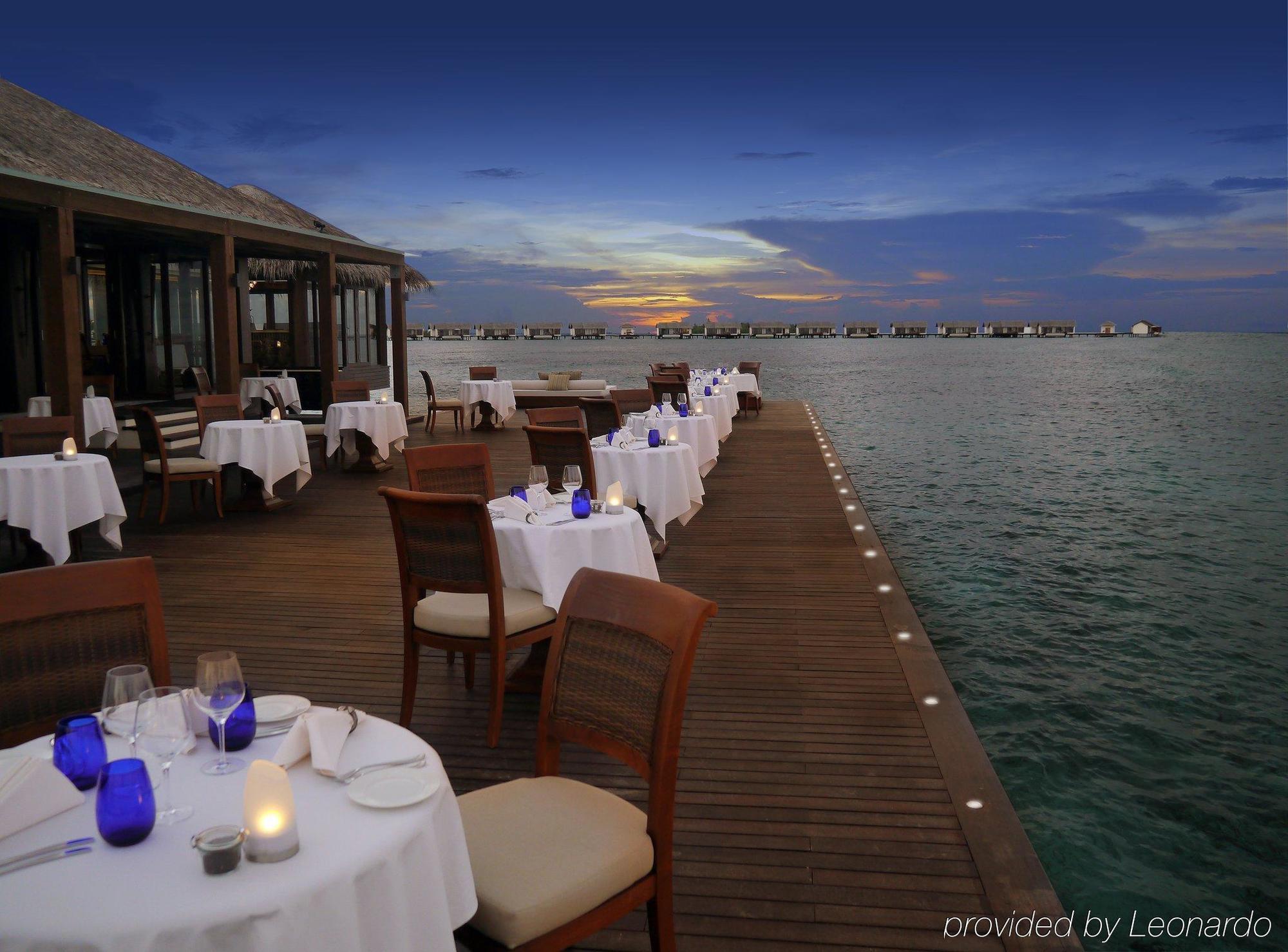 The Residence Maldives Dhigurah  Restaurant foto