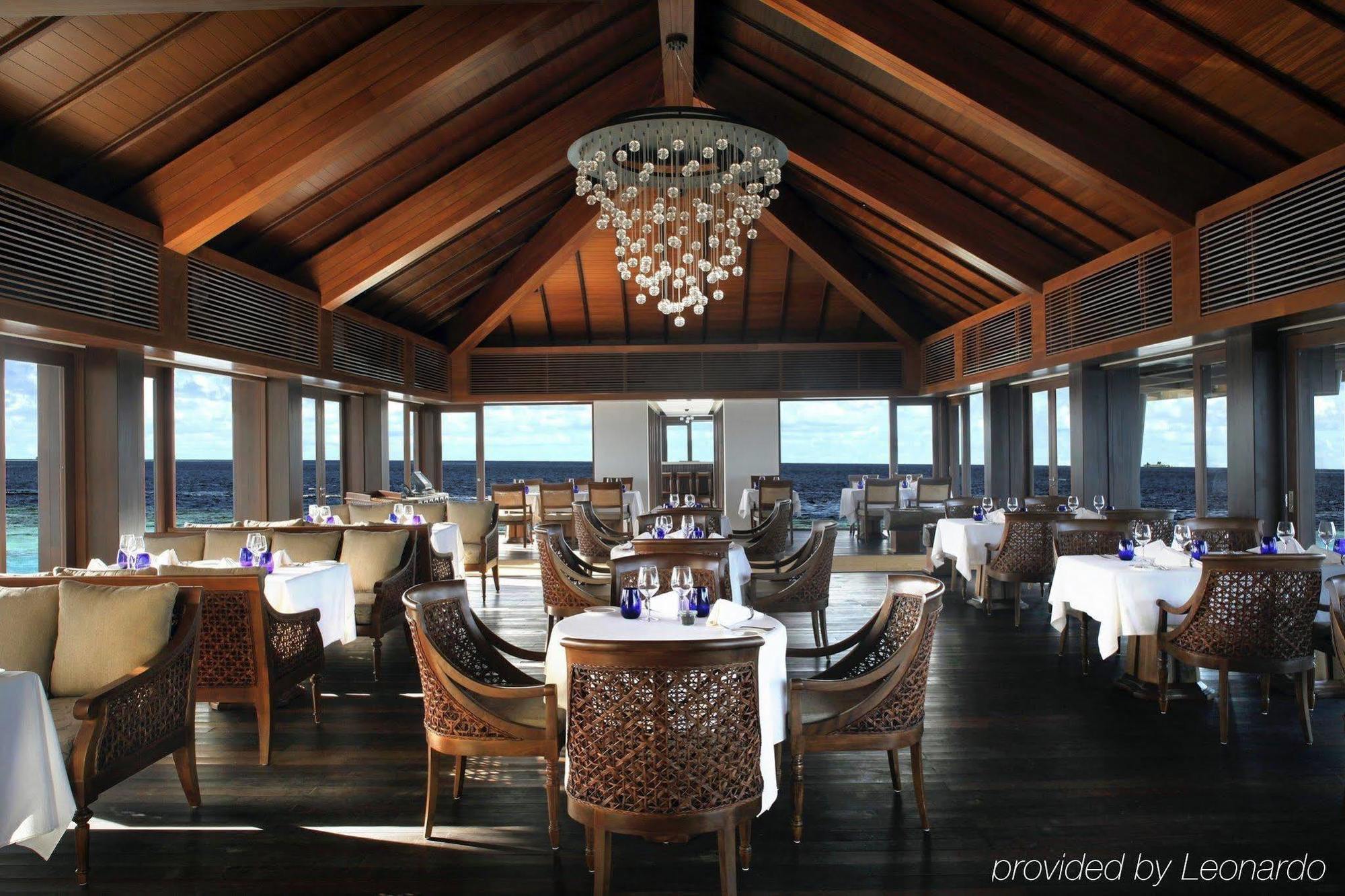 The Residence Maldives Dhigurah  Restaurant foto